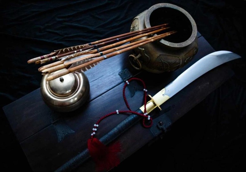Gummoodo sword and archery
